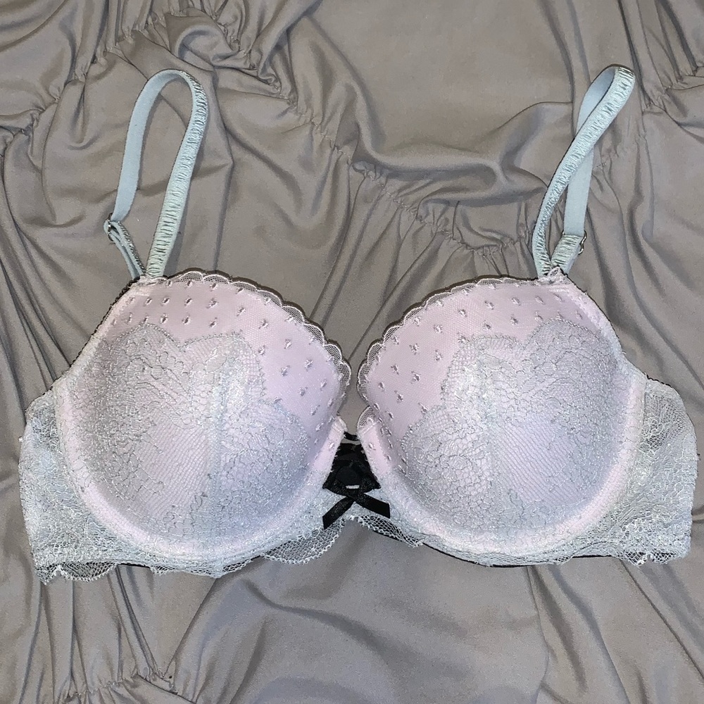 Victoria’s Secret Dream Angels demi bra